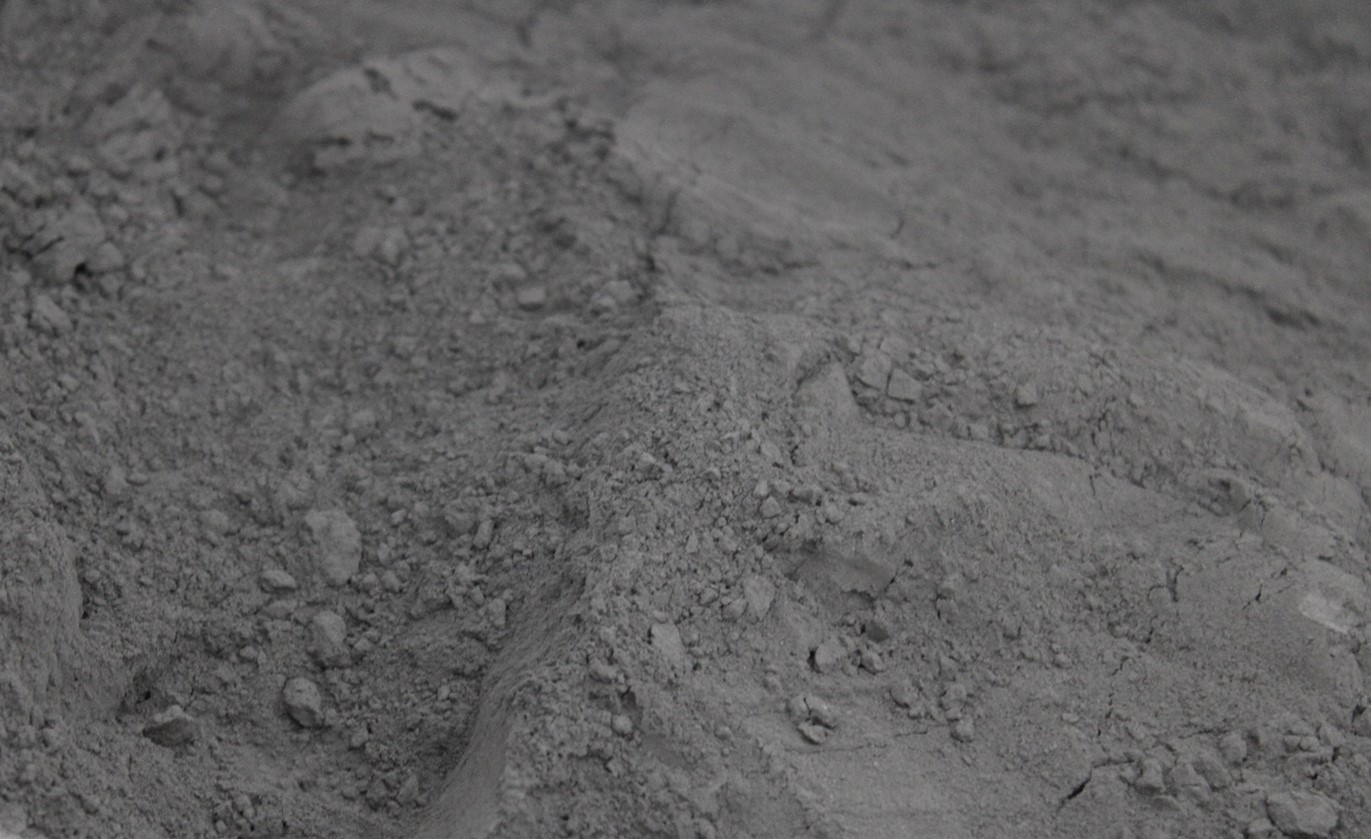 Zinc ash